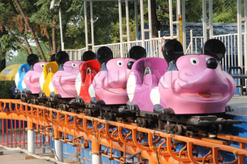 mickey and minnie mouse roller coaster